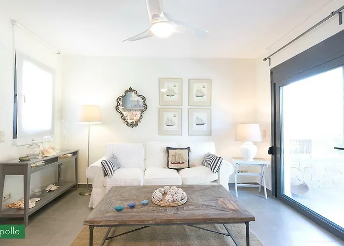 Prázdninový dům Apollo Beachfront House In #feelslikehome Pefkochori